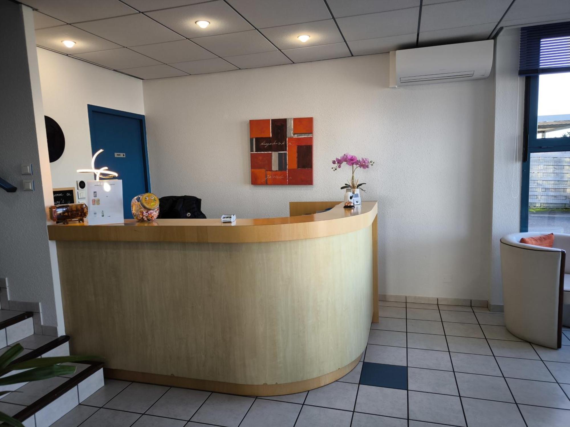 Hotel Le Laury'S Onet-le-Chateau Luaran gambar